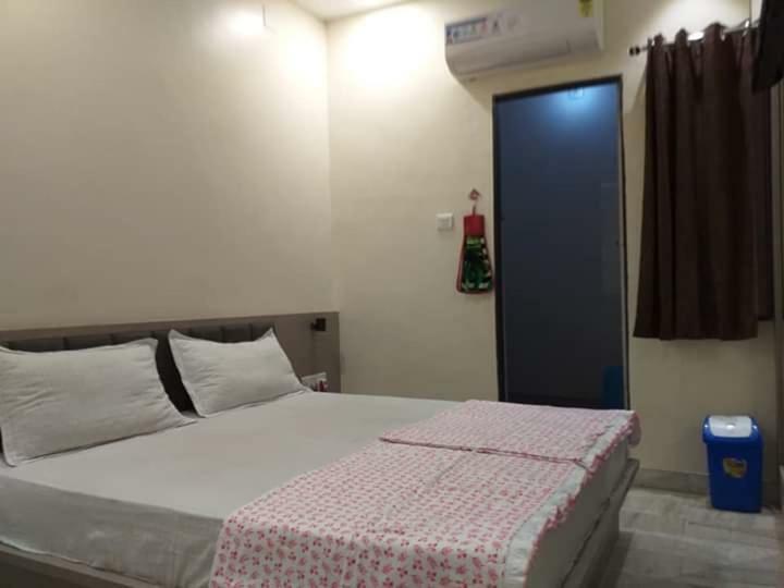 Hotel Diamond Castle Pāli Екстериор снимка
