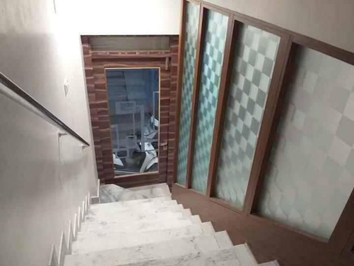 Hotel Diamond Castle Pāli Екстериор снимка